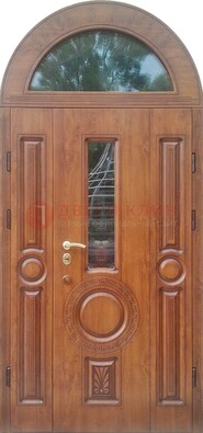 Двустворчатая железная дверь МДФ со стеклом в форме арки ДА-52 в Дмитрове