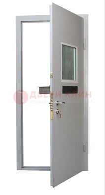 Белая металлическая дверь в кассу ДКС-1 в Дмитрове