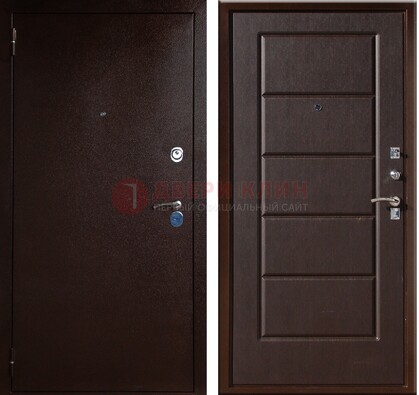 Темная входная дверь с порошковым окрасом ДП-113 в Дмитрове