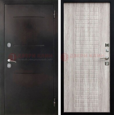 Черная железная дверь с порошковым покрытием и филенчатой МДФ ДП-221 в Дмитрове
