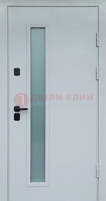Светлая железная дверь с порошковым напылением ДП-303 в Дмитрове