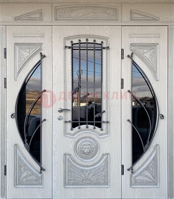 Большая парадная дверь Винорит со стеклом и ковкой ДПР-108 в Дмитрове