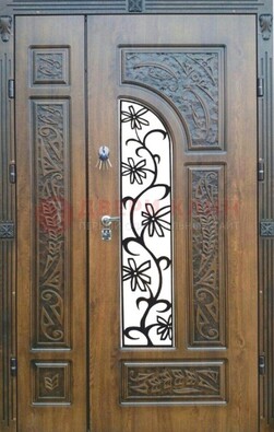 Морозостойкая металлическая парадная дверь ДПР-12 в Дмитрове