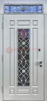 Белая железная дверь со стеклом и ковкой с верхней фрамугой ДСК-112 в Дмитрове
