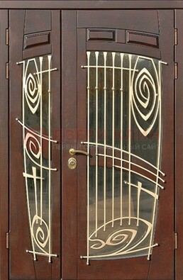Коричневая железная дверь с большим стеклом и ковкой ДСК-203 в Дмитрове