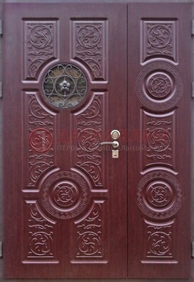 Красная железная дверь Винорит со стеклом и ковкой ДСК-235 в Дмитрове