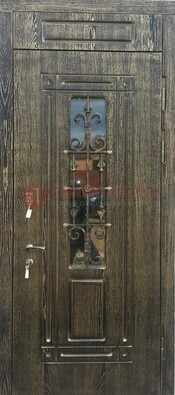 Зеленая входная дверь со стеклом и ковкой ДСК-67 в Дмитрове