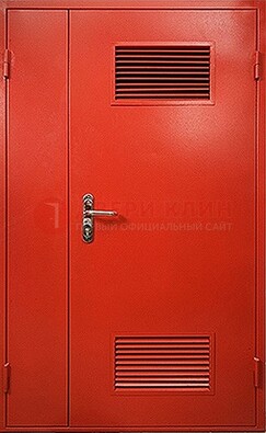 Красная железная техническая дверь с вентиляционными решетками ДТ-4 в Дмитрове