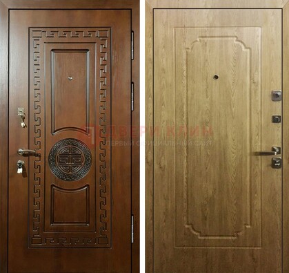 Коричневая железная дверь с виноритом ДВТ-44 в Дмитрове