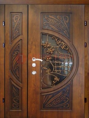 Металлическая дверь с виноритом и резной панелью внутри ДВТ-70 в Дмитрове